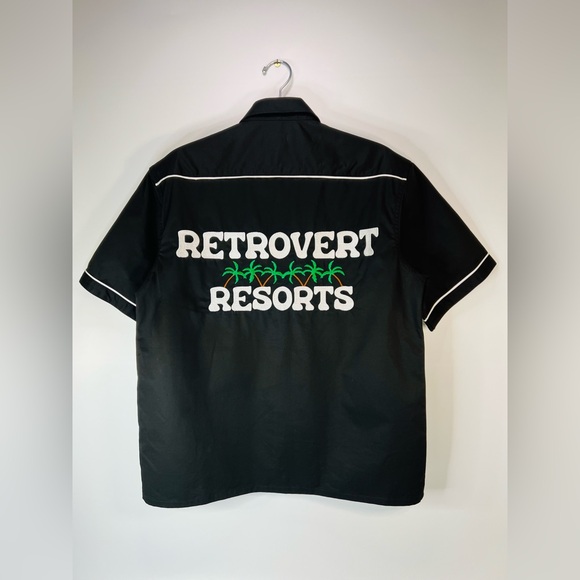 Retrovert Resorts Button-Up Shirt Medium - Picture 2 of 13